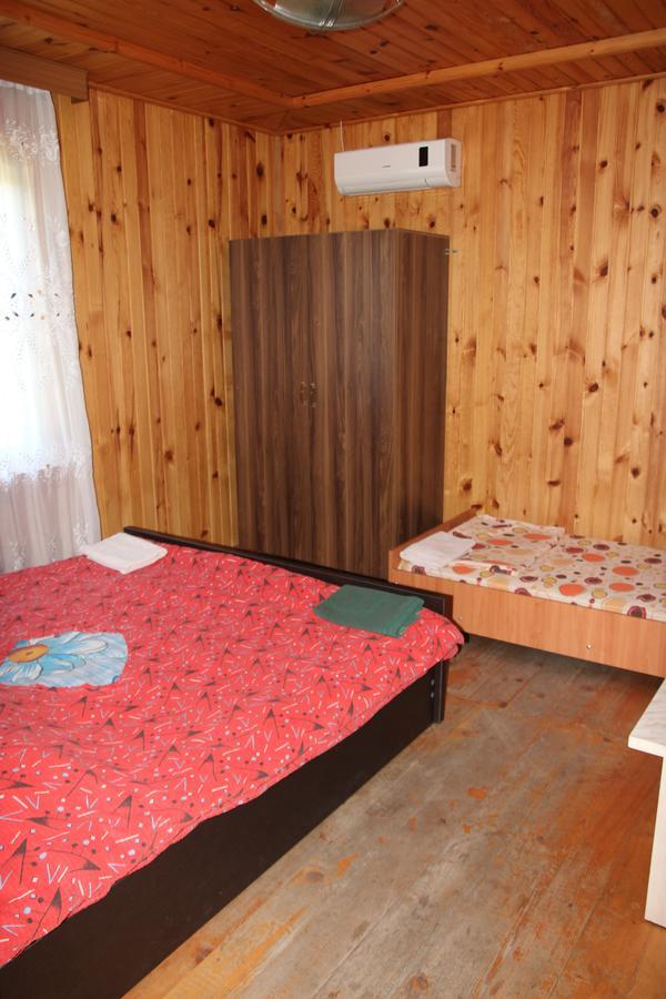 Wooden Cottage Махинари Екстериор снимка